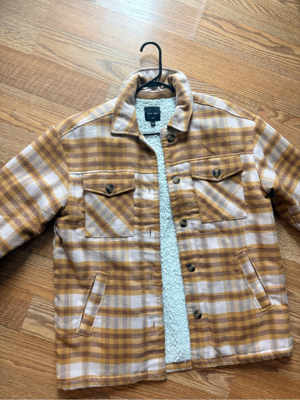 Love Tree Sherpa Lined Plaid Shacket Large Tan Cream‎ Oversized Jacket